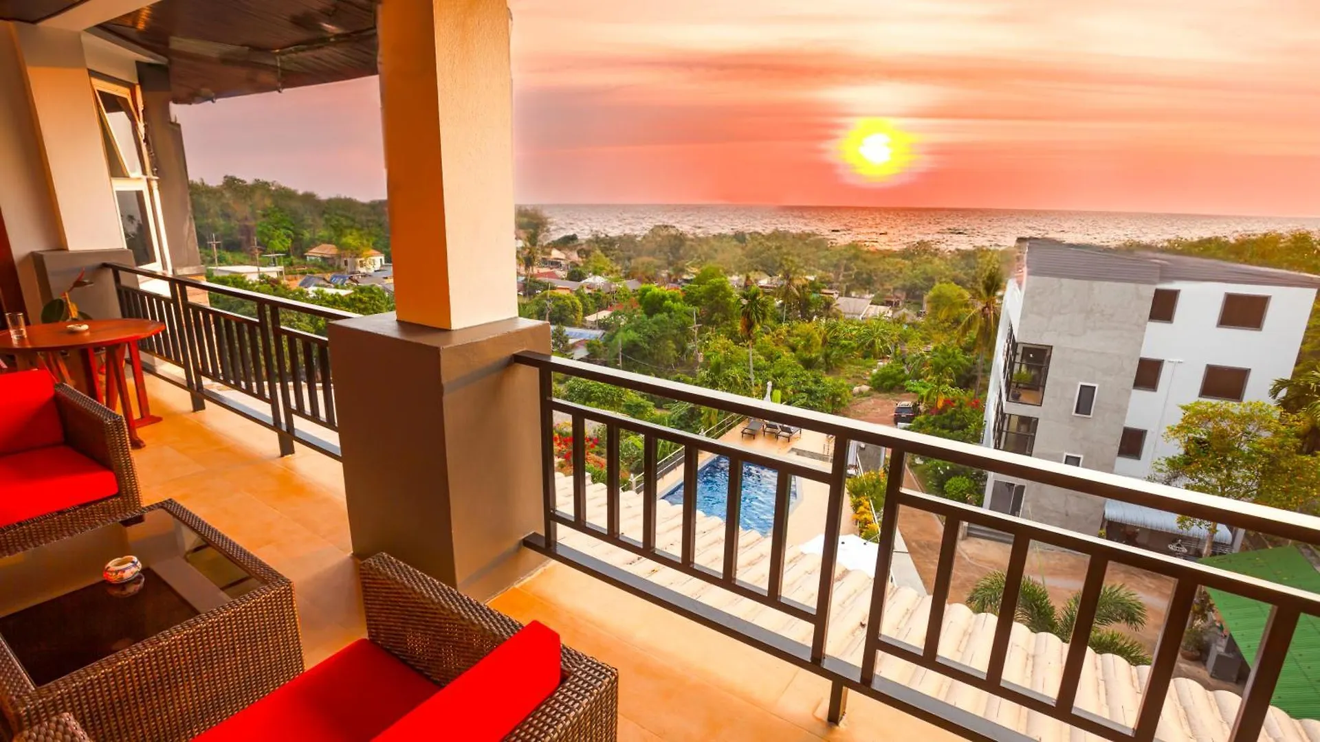 Aparthotel White Flower Lanta Koh Lanta